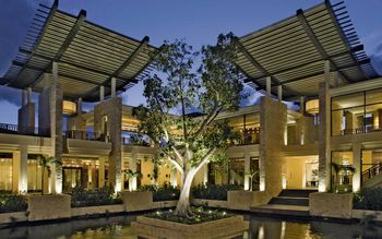 Cancun Airport to Banyan Tree Mayakoba Transfer