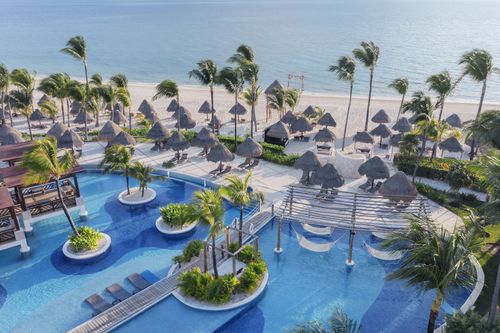 Cancun Airport to Excellence Playa Mujeres Transfer