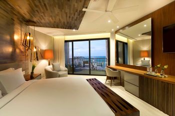 Cancun Airport to Grand Hyatt Playa Del Carmen Resort Transfer