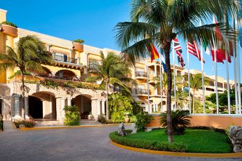 Wyndham Alltra Playa Del Carmen, Adults Only – All-inclusive Resort - Travel destination photo
