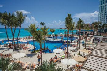 Hotel Riu Cancun - Travel destination photo