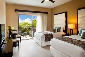 The Fives Beach Hotel & Residences - Travel destination photo