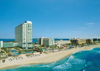 Secrets The Vine Cancun - Travel destination photo
