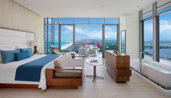 Secrets The Vine Cancun - Travel destination photo
