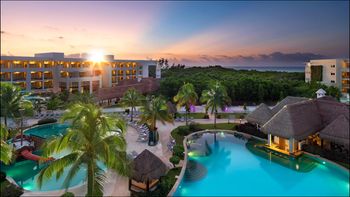 Cancun Airport to Paradisus Playa Del Carmen - Riviera Maya Transfer